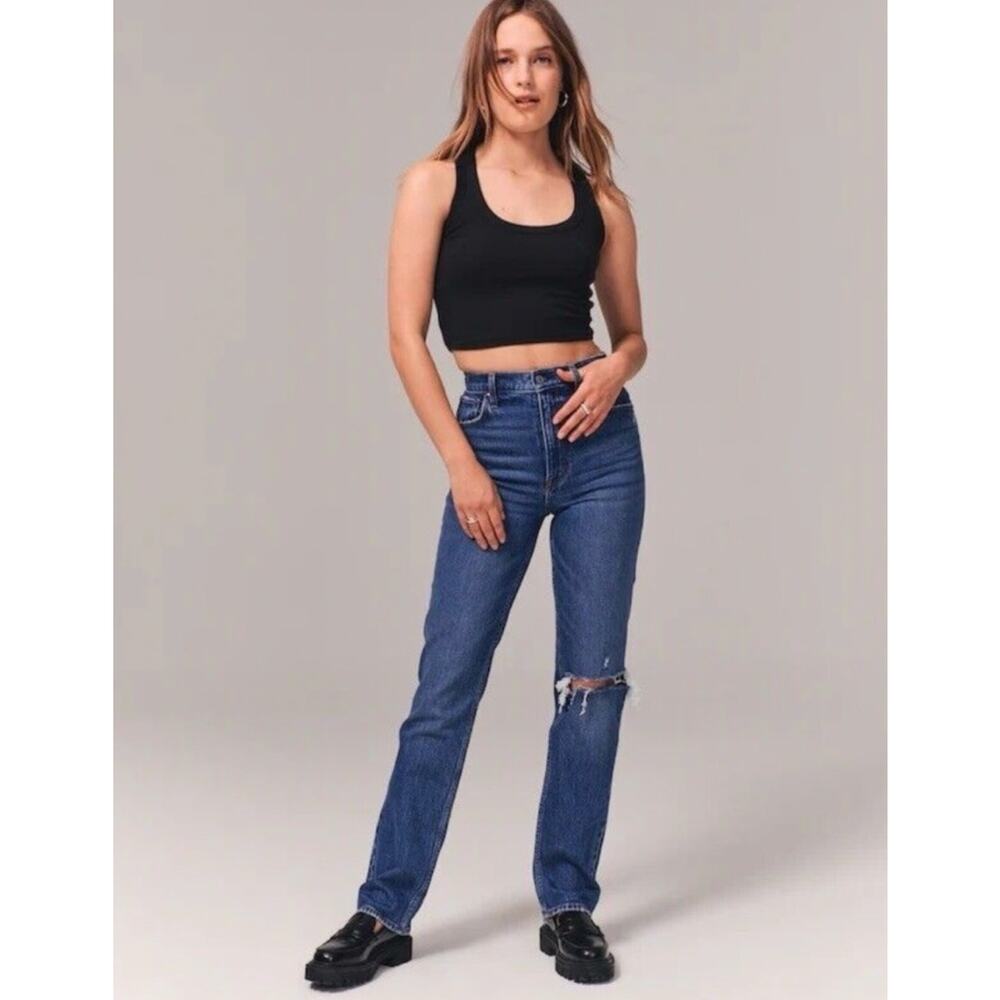 Abercrombie And Fitch The 90's Straight Ultra High Rise Jeans 32S Distressed NWT